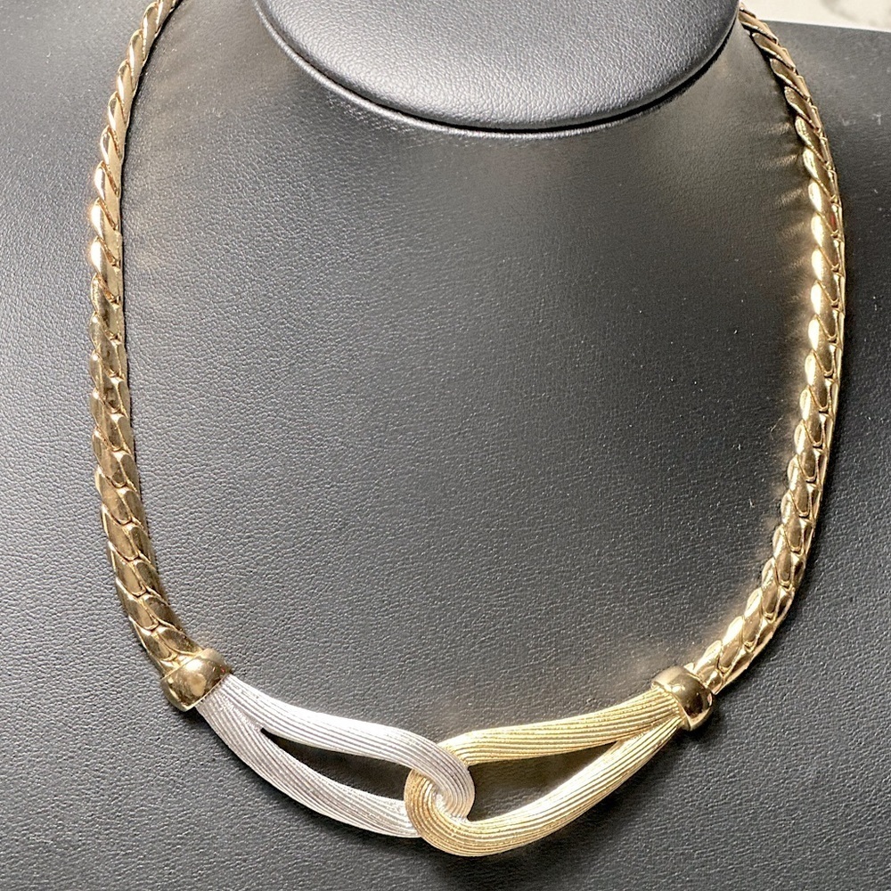 Authentic & Rare Vintage BURBERRY Necklace | Beautiful Vintage Designer Necklace - Picture 9 of 11